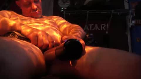 h0tttsteel online show from 10-14-25, 11:44