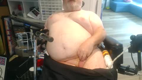 Snapshot of h20976 chatting on 04-22-26, 01:30 h20976 online show from 04-22-26, 01:30
