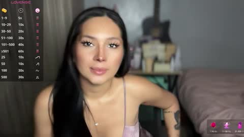 Camila online show from 10-15-25, 06:46