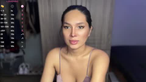 Camila online show from 11-15-25, 01:25