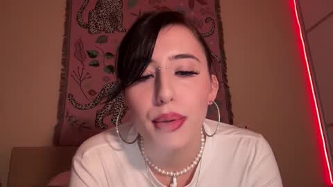 Helga online show from 03-28-26, 05:12