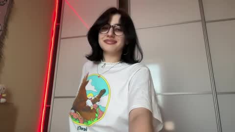 Helga online show from 05-14-26, 05:09