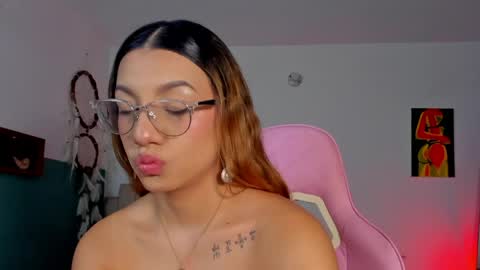 Paulina  online show from 04-13-26, 10:26