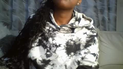 Snapshot of h_o_t_goddess chatting on 12-29-24, 08:37 h_o_t_goddess online show from 12-29-24, 08:37