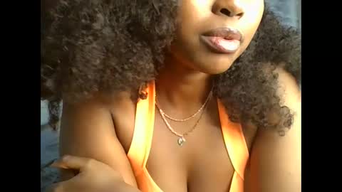 Snapshot of h_o_t_goddess chatting on 01-20-25, 07:36 h_o_t_goddess online show from 01-20-25, 07:36