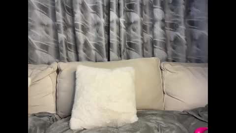 Snapshot of h_o_t_goddess chatting on 10-21-25, 07:20 h_o_t_goddess online show from 10-21-25, 07:20