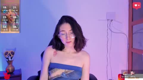 Snapshot of haanna_thompsoon chatting on 12-22-24, 11:31 haanna_thompsoon online show from 12-22-24, 11:31