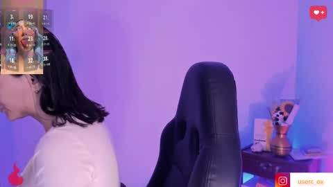 Snapshot of haanna_thompsoon chatting on 02-28-25, 07:03 haanna_thompsoon online show from 02-28-25, 07:03