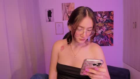 Snapshot of haanna_thompsoon chatting on 05-29-26, 02:53 haanna_thompsoon online show from 05-29-26, 02:53