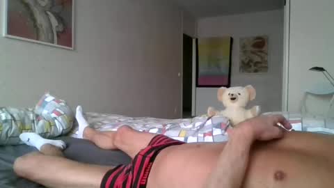 Snapshot of haarlemseboy chatting on 01-26-25, 01:58 Rob online show from 01-26-25, 01:58
