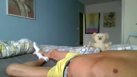 Snapshot of haarlemseboy chatting on 04-06-26, 01:12 Rob online show from 04-06-26, 01:12