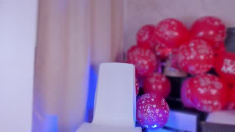 Snapshot of habiy069 chatting on 02-17-25, 09:03 Habiy online show from 02-17-25, 09:03