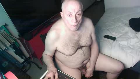 hacknoob62 online show from 10-14-25, 05:58