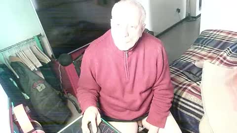 hacknoob62 online show from 01-11-26, 09:58