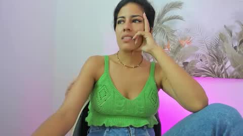 Snapshot of hadeom_ chatting on 09-24-25, 01:47 Hadeom online show from 09-24-25, 01:47