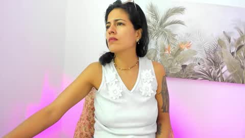 Snapshot of hadeom_ chatting on 09-30-25, 02:55 Hadeom online show from 09-30-25, 02:55