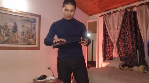 HADEZ online show from 04-08-26, 01:38