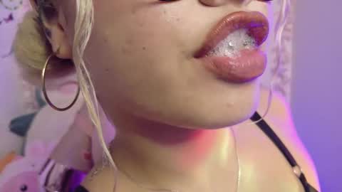 Haely online show from 03-07-26, 02:08