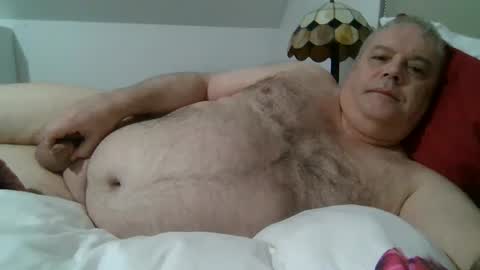 Snapshot of haggisstop chatting on 01-21-25, 09:46 haggisstop online show from 01-21-25, 09:46