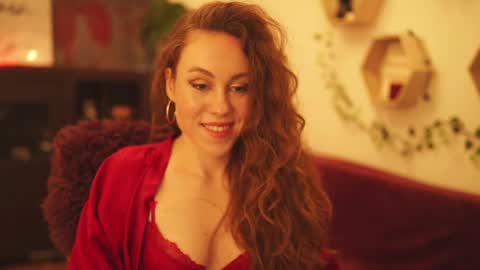 Snapshot of hahayessihaveone chatting on 12-17-24, 10:43 hahayessihaveone online show from 12-17-24, 10:43