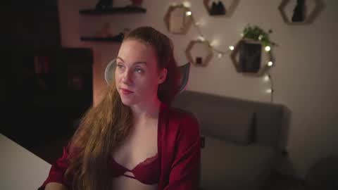 Snapshot of hahayessihaveone chatting on 09-29-25, 07:08 hahayessihaveone online show from 09-29-25, 07:08