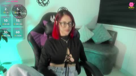Snapshot of haileebeer_ chatting on 07-22-26, 05:54 Hailee online show from 07-22-26, 05:54