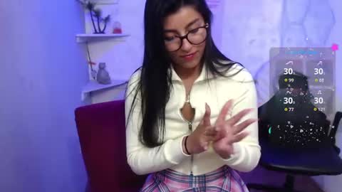 Hailey online show from 06-12-26, 12:26