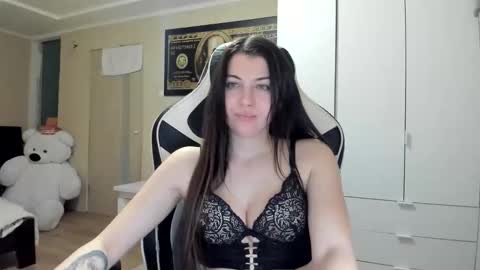 Sk     pe     Anya388109 online show from 11-05-25, 10:54