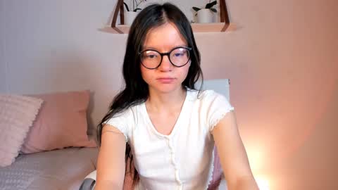 Hailey online show from 01-20-25, 01:50