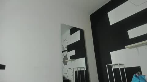 haileycat_ online show from 01-21-25, 02:11