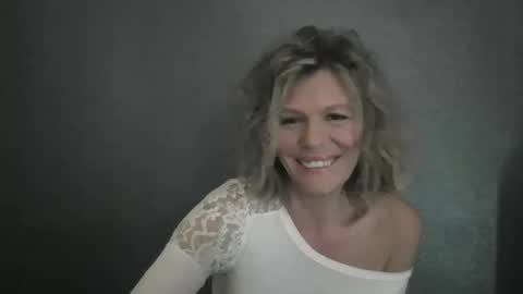 Hailey online show from 03-20-26, 06:46