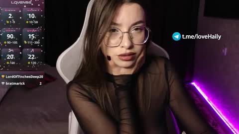 Snapshot of haily_heavenly chatting on 10-29-25, 01:02 HailyHeavenly online show from 10-29-25, 01:02