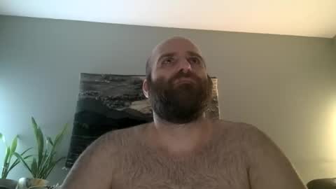 Snapshot of hairiestbear chatting on 03-01-26, 05:53 Hairiest Bear online show from 03-01-26, 05:53
