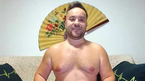 Snapshot of hairy9inches chatting on 02-19-26, 11:50 Hairy9inches online show from 02-19-26, 11:50