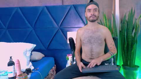 H A I R Y D I A M O N D online show from 10-25-25, 05:26