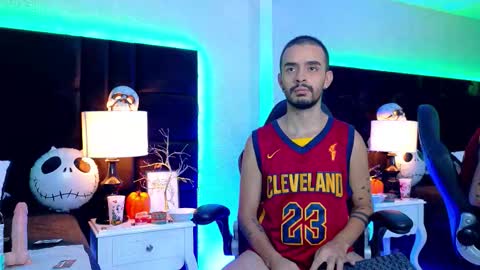 H A I R Y D I A M O N D online show from 10-26-25, 10:10