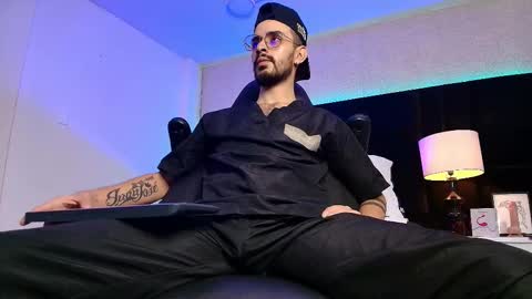 H A I R Y D I A M O N D online show from 10-30-25, 10:21