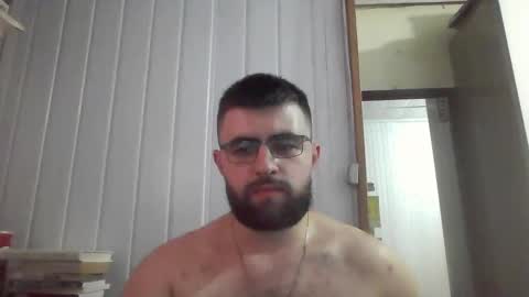 Snapshot of hairy_man_69_ chatting on 01-03-25, 12:00 horny online show from 01-03-25, 12:00