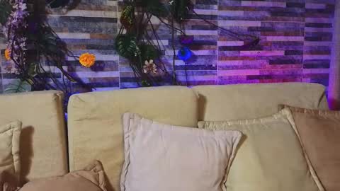 SALMA  online show from 09-10-25, 06:13