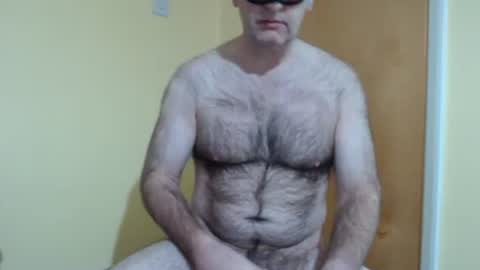 Snapshot of hairyape1 chatting on 11-30-25, 07:45 Hairy male online show from 11-30-25, 07:45
