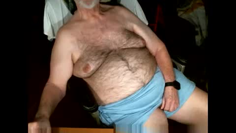 Snapshot of hairybear813 chatting on 03-18-26, 09:40 hairybear813 online show from 03-18-26, 09:40