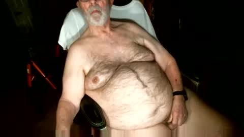 Snapshot of hairybear813 chatting on 03-26-26, 11:21 hairybear813 online show from 03-26-26, 11:21
