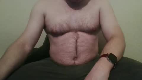 Snapshot of hairychest222141 chatting on 02-25-25, 11:41 hairychest222141 online show from 02-25-25, 11:41