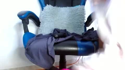 hairygirl83 online show from 06-20-26, 03:15