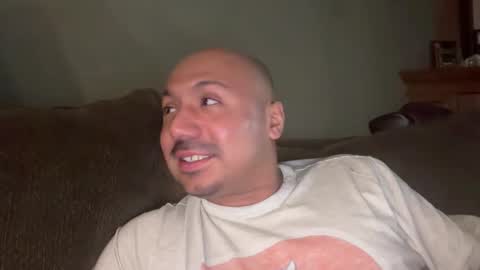 Snapshot of hairyman30000 chatting on 02-04-26, 01:33 hairyman30000 online show from 02-04-26, 01:33