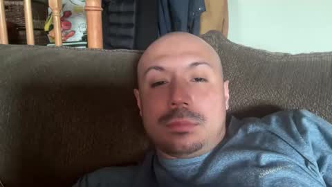 Snapshot of hairyman30000 chatting on 02-05-26, 12:15 hairyman30000 online show from 02-05-26, 12:15