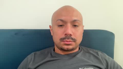 Snapshot of hairyman30000 chatting on 02-18-26, 12:23 hairyman30000 online show from 02-18-26, 12:23