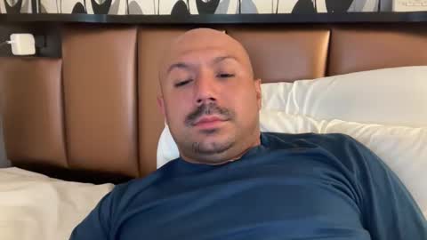 Snapshot of hairyman30000 chatting on 04-26-26, 07:39 hairyman30000 online show from 04-26-26, 07:39