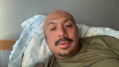 Snapshot of hairyman30000 chatting on 05-28-26, 10:18 hairyman30000 online show from 05-28-26, 10:18