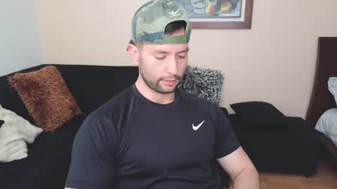 hairyncuteass online show from 02-18-25, 04:37